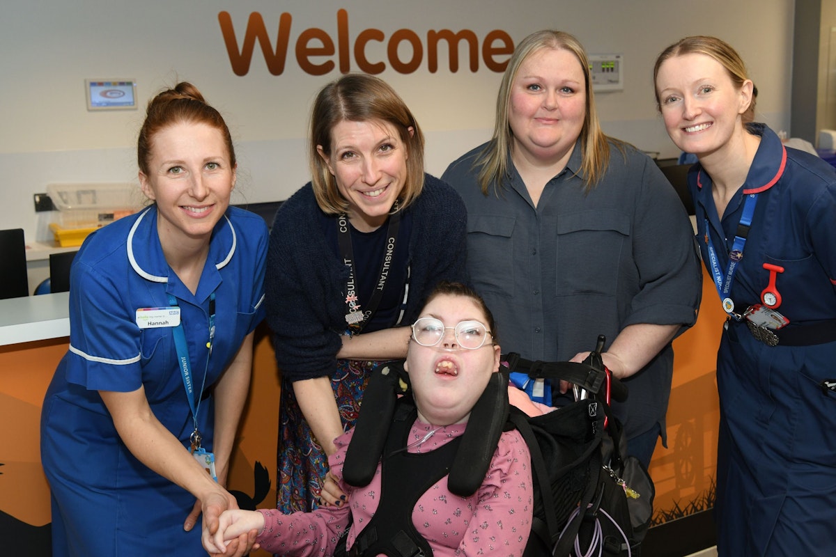 Dr Lauren Filby with mum Debbie Streatfield and Ava Streatfield